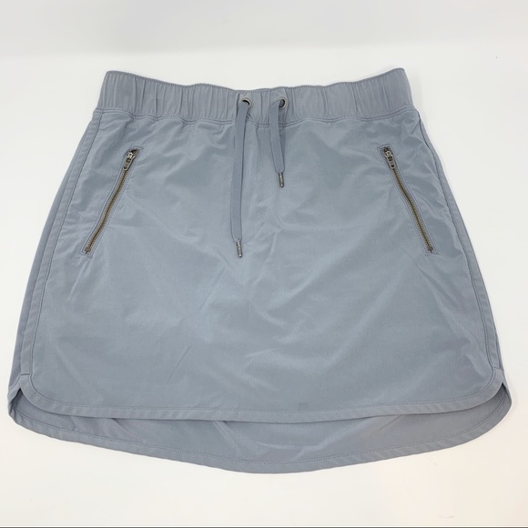 Athleta Dresses & Skirts - Athleta Tennis Golf Skirt Skort Built in Shorts XS